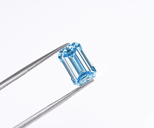 Diamante Cultivado en Laboratorio de 2.00 Quilates, Corte Esmeralda, Azul Intenso, Claridad VS1, Pulido Excelente, Gema CVD Premium, Piedra de Joyería de Lujo - Product Image 3
