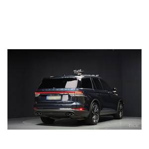 Lincoln 2023 Lincoln Aviator 3.0 Reserve AWD 55 860 km Boîte de vitesses automatique Sièges en cuir Volant à gauche avec caméra de recul - Product Image 2