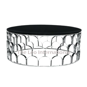 Mesa de centro de diseño ventajoso en aluminio y madera para uso en interiores y exteriores - Product Image 5