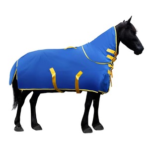 Manta para Caballo de Último Diseño, Cómoda, Desmontable, Cálida para Invierno, Impermeable, con Logotipo Personalizado, Venta al Por Mayor, Modelo Rain II - Product Image 1