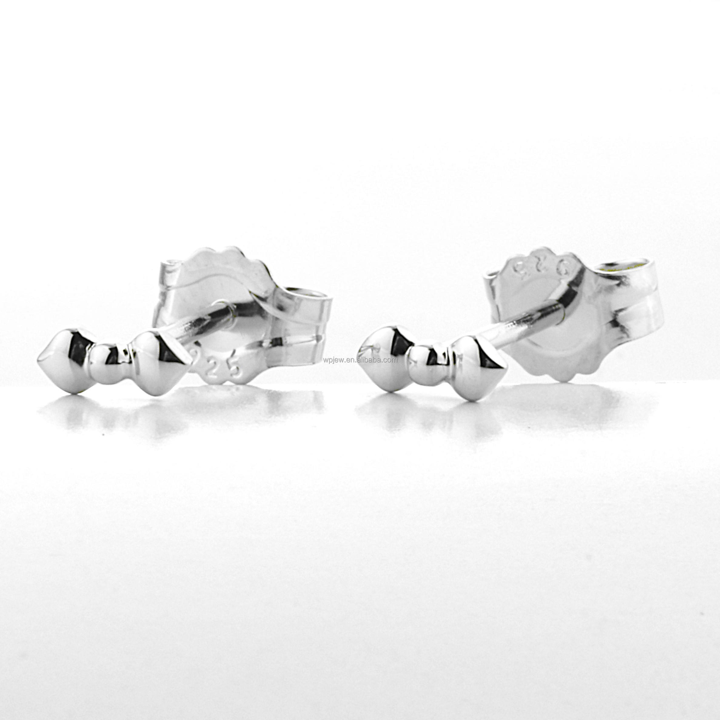 โบว์สีเงิน