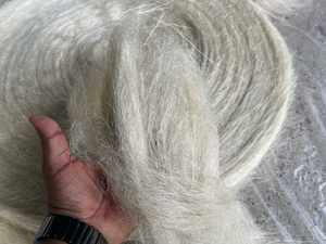 Filasse de jute 100 % naturelle brute, rouleau de fibre de jute biodégradable et écologique pour l'artisanat et l'usage textile - Product Image 5