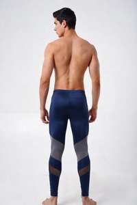 Leggings de compression pour hommes de qualité supérieure pour les séances d'entraînement intenses à la salle de sport, la course à pied et les séances de musculation - Product Image 3