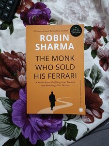 พระสงฆ์ผู้ถูกขาย โดย โรบิน ชาร์มา หนังสือปกอ่อนภาษาอังกฤษคุณภาพสูงด้านเศรษฐศาสตร์และการเงิน 198 หน้า - Product Image 4