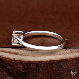 Anillo de Compromiso con Diamante Cultivado en Laboratorio, Corte Princesa, 0.50CT, Certificado IGI, Solitario en Oro Sólido de 10k, Moderno - Product Image 3