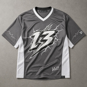 เสื้อกีฬาผู้ชายแบบโอเวอร์ไซส์ผ้าโพลีเอสเตอร์พร้อมลายปักหมายเลข 13 แบบสกรีนพิมพ์ - Product Image 1