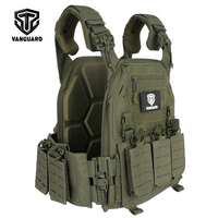Gilet tactique vert OD avec porte-plaques et trois pochettes pour la chasse et le fitness, directement de l'usine