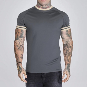T-shirt Homme Japonais Ample Col Rond Imprimé Décontracté Hip-hop Manches Courtes Nouveaux Styles Haute Qualité Vente en Gros Personnalisée - Product Image 1