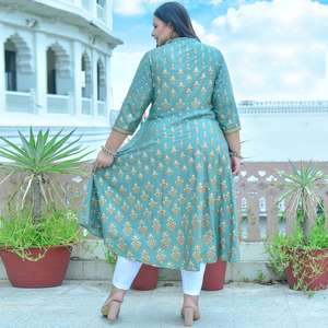 Kurta Anarkali en Viscose Rayonne Vert Floral Grande Taille pour Femme, Col Mandarin, Manches Trois Quarts, Coupe Décontractée – Vente en Gros - Product Image 3