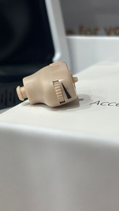 Aide auditive analogique de qualité supérieure, très vendue, pour perte auditive légère à modérée, ajustement instantané, CIC Vivo3, provenant d'Inde. - Product Image 1