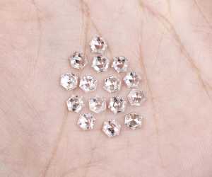 Pendientes de Diamantes de Laboratorio con Corte Hexagonal de 5.0 MM, Perforados con Láser, Venta al por Mayor, Diamantes de Laboratorio de Color Fantasía, Corte Antiguo Único - Product Image 5