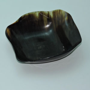 Nuevo diseño de cuenco decorativo de cuerno de búfalo auténtico, cuenco para servir, cuenco para ensalada, a precio de fábrica al por mayor. - Product Image 1