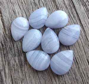 Cabochon en agate bleue, forme goutte d'eau, pierre précieuse calibrée, pierre lâche pour la fabrication de bijoux - Product Image 5