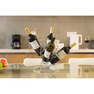 Support décoratif pour bouteille fait main, décoration intérieure de luxe en métal, support minimaliste pour bouteille de vin en métal, durable, style farmhouse - Product Image 1