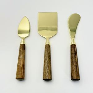 Cortador de Queso de Diseño Moderno y Único con Mango de Madera, Juego de Queso de Acero Inoxidable, Precio Más Bajo en India - Product Image 1