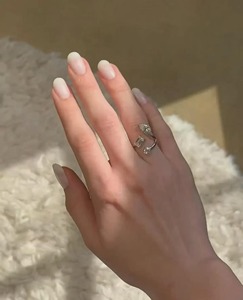 แหวนมอสซาไนต์ทรงลูกแพร์และทรงเอเมอรัลด์ ทองคำขาว 14K แหวนสามเม็ดสำหรับวันครบรอบ แหวนหมั้นเจ้าสาวสุดหรู - Product Image 4