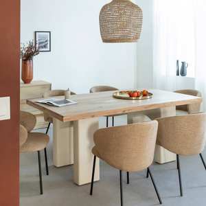 โต๊ะอาหารวานดานา โซลาซ โนวารา ทำจากไม้กระถินพร้อมขาไม้ลายคอนกรีต - Product Image 6