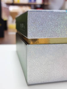 Caja de Papel de Lujo para Empaquetado, Desarrollada para Empresas que Requieren una Estructura Duradera y una Apariencia Refinada para Productos Premium - Product Image 6