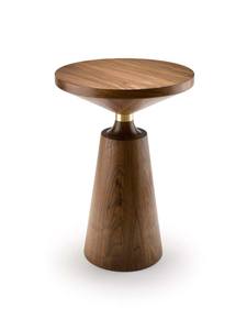 Support à boissons en forme de cône en bronze Aethel |   Table d'appoint en métal moulé sur mesure pour projets B2B de cafés et villas - Product Image 6