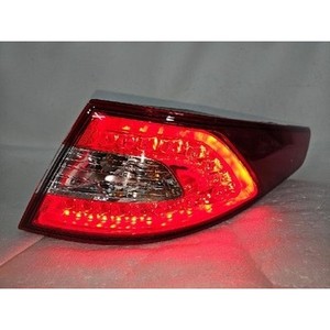 Luz Trasera Derecha Usada Optima 924022T1 - Product Image 4