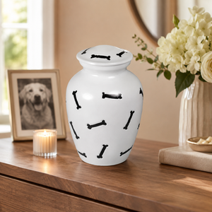 Urne funéraire artisanale blanche pour cendres d'animaux (chien, chat) - Souvenir commémoratif en métal avec motif imprimé os noir et fermeture sécurisée - Product Image 2