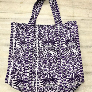 Sac fourre-tout matelassé en coton imprimé à la main pour femme, sac à bandoulière bohème, sacs fourre-tout matelassés avec points Kantha, sacs fourre-tout imprimés matelassés - Product Image 1