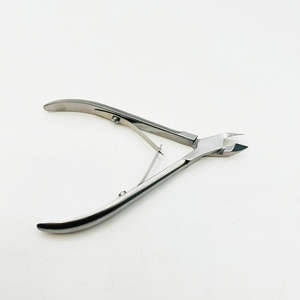 New Arrival Best Quality Curved Stainless Steel Cuticle Nipper Wide Jaw Opening Professional Nail Clipper for Thick Nails Gift - Product Image 6