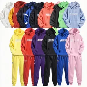 Ensemble de survêtement polaire à capuche pour femme, coupe ample, décontracté, toutes saisons, 2 pièces, avec imprimé lettres et poches - Product Image 1