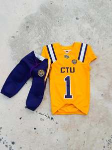 ชุดเสื้อฟุตบอลอเมริกัน CTU สีเหลือง สีม่วง คอวี แขนสั้น ชุดเด็ก ชุดทีมเด็กชาย - Product Image 1