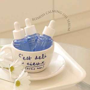 บลู เพทัล เบลมิช คาลมมิ่ง ออยล์ เซรั่ม น้ำหนักเบา ลดรอยสิว บำรุงผิวหน้า สำหรับผิวเป็นสิวง่าย - Product Image 4