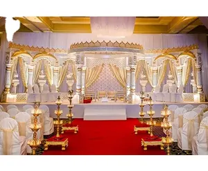 非常好看的婚礼曼达普，配有皮勒、拱门和卡拉什，用于婚礼派对和活动