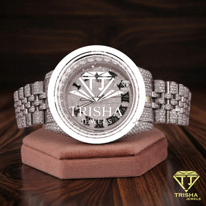 Reloj de lujo estilo hip hop con eslabones Jubilee completamente adornados y un brillo excepcional de diamantes Moissanite. - Product Image 4