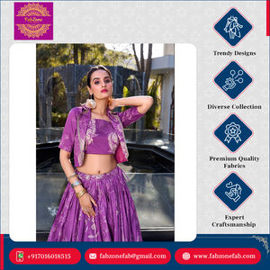 ชุดเลเฮนกาแบบอินเดียดั้งเดิม ดีไซน์สวยงาม สำหรับงานปาร์ตี้ งานแต่งงาน  ตัดเย็บสำเร็จ  ประดับด้วยลายดอกไม้  ชุดยาวกรอมพื้น  พร้อมเสื้อโคติ - Product Image 2