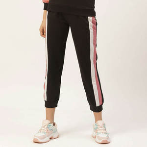 Chándal Deportivo para Mujer de Primera Calidad, Hecho con Materiales Cómodos, Disponible en Diferentes Tallas - Product Image 5