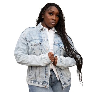 Chaqueta vaquera AKA Girlfriend para mujer, diseño de diamantes de imitación en la parte trasera, lavado claro, estilo casual urbano, corte holgado, prenda exterior premium - Product Image 2