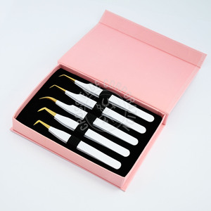 Ventilateurs d'extension de cils de couleur blanche enduits de plasma de marque privée pince à épiler cils pince à épiler en fibre pour extensions de cils - Product Image 1