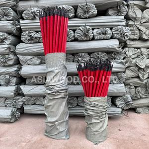 Haute qualité droit rouge Plaid court balai bâton manche en bois PVC tête de balai usage domestique direct Vietnam usine bas prix pelle à poussière - Product Image 1