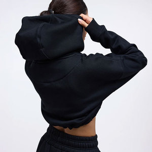 Sudadera con capucha lisa de diseño crop para mujer, ajuste ceñido, moda urbana, peso pesado 280 g/m², venta al por mayor 2026 - Product Image 4