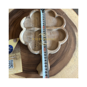 Wholesale cheap price Vietchoice Eco Friendly Handmade Wooden Serving Tray Decorative Shape Food Tray <b>Round</b> Wooden Decorate - Product Image 4