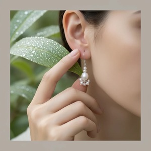 Boucles d'oreilles pendantes en argent sterling 925 avec breloque ovale de qualité AAAA, bijoux artisanaux en or 18 carats et perles, provenant de Jaipur, Inde - Product Image 2
