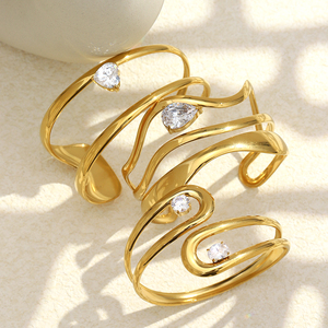 Dreamshow Multilayer 2026 Koleksi Baru <span class=keywords><strong>Gelang</strong></span> & Cincin Fashion Berlapis Emas 18k Set Perhiasan Baja Tahan Karat - Product Image 1