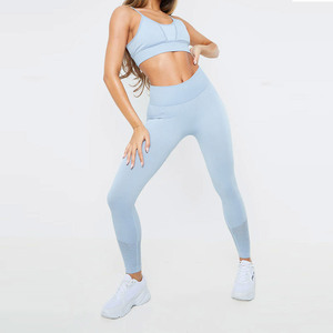 Conjunto de Yoga para Mujer, Estilo Moderno, Ropa Deportiva, Precio al por Mayor, Cómodo, Hecho en Pakistán - Product Image 1