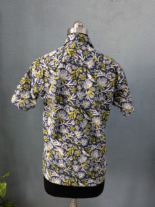 Chemise décontractée pour homme en coton tissé, style streetwear, manches courtes, imprimé floral, col rabattu, séchage rapide et écologique, style été - Product Image 5