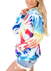 Sweat à capuche Tie Dye en flanelle pour femmes dans des couleurs personnalisées Longueur des manches Matériau de haute qualité Meilleur style Prix de gros pour l'hiver - Product Image 4