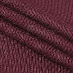 Pantalones deportivos cómodos con costuras resistentes, diseñados para estilos de vida activos y atuendos casuales. - Product Image 6