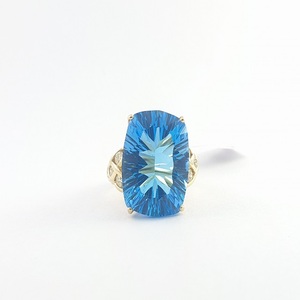 Anillo de Novia de Topacio Azul Chapado en Oro de 14K para Mujer, Accesorio de Moda de Lujo, Diseño Personalizado - Product Image 2
