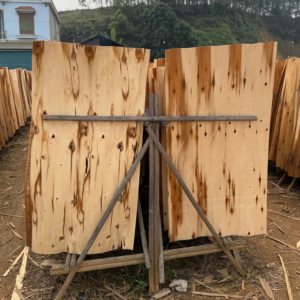 100% Natural Vietnam Acacia Core <b>Veneer</b> Rotary Cut Eco-Friendly & Durable for Plywood Manufacturing - Product Image 1