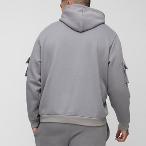 Sweat-shirt à capuche gris polaire pour homme, coupe oversize, décontracté, avec poche avant et manches imprimées, tendance et le plus vendu en 2026, idéal pour l'automne - Product Image 2