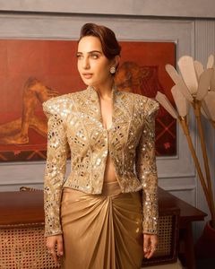 Sari en soie dorée à l'or fin, look de créateur exclusif, traditionnel, élégant, fantaisie, ethnique, dernière tendance, indien, modeste, pour mariage et soirée - Product Image 3