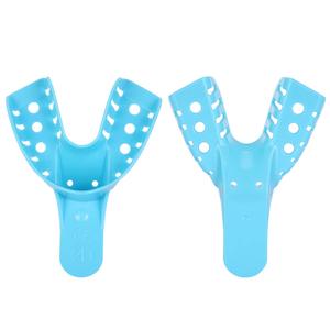 Juego Profesional de 12 Bandejas Desechables para Impresiones Dentales |   Kit de Bandejas de Plástico Rígido Perforadas con 4 Paquetes Inferiores Medianos - Product Image 3